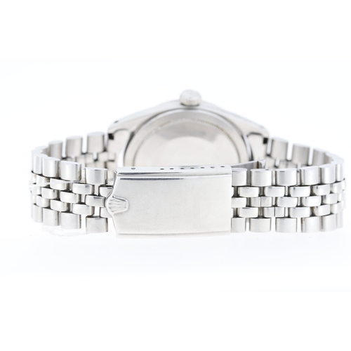 148 - Brand: ROLEX
 Model Name: EXPLORER
 Reference: 1016
 Movement: Automatic
 Year: CIRCA 1960
 Dial col... 