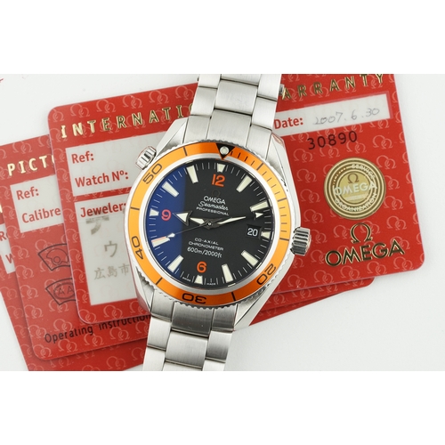169 - OMEGA SEAMASTER PROFESSIONAL PLANET OCEAN CO AXIAL CHRONOMETER W/ GUARANTEE CARD REF. 22095000 CIRCA... 