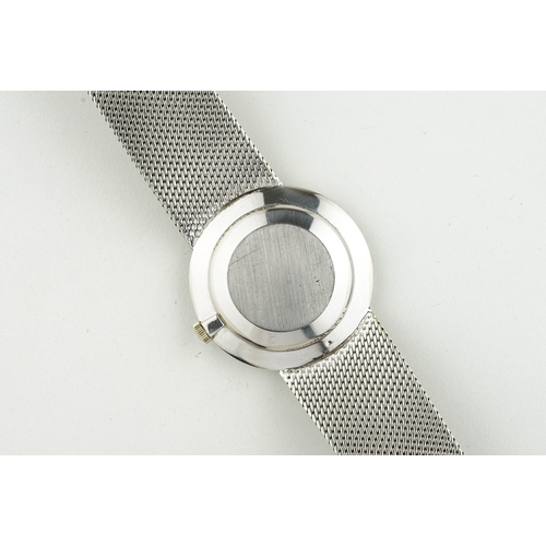 171 - PATEK PHILIPPE 18CT WHITE GOLD CALATRAVA 'SIGMA' DIAL REF. 3538, circular sunburst blue sigma dial w... 