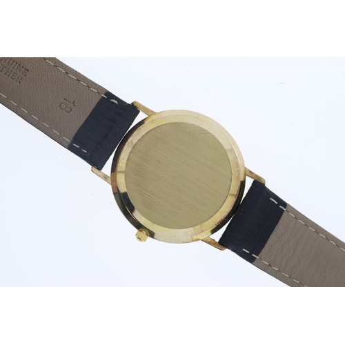 77 - Brand: Vintage Omega
 Movement: Quartz
 Dial shape: Circular
 Dial colour: Champagne
 Dial features:... 