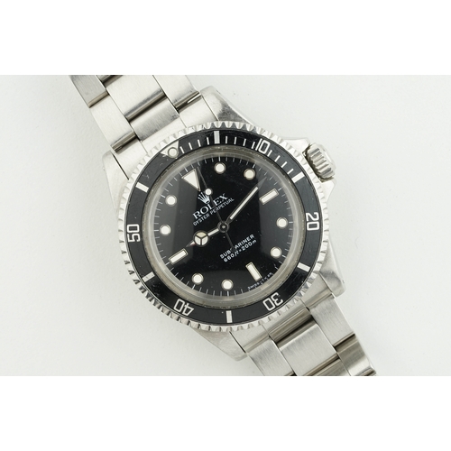 158 - ROLEX OYSTER PERPETUAL SUBMARINER REF. 5513 CIRCA 1971, circular black gloss dial with hour markers ... 