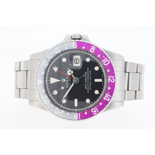 30 - Brand: Vintage Rolex
 Model Name: GMT Master 'Fuchsia'
 Reference: 1675
 Complication: GMT
 Movement... 