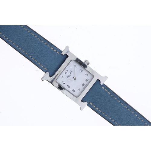 45 - Brand: Ladies Hermes
 Model Name: Heure
 Reference: HH1.210
 Movement: Quartz
 Box: Yes
 Papers: Yes... 