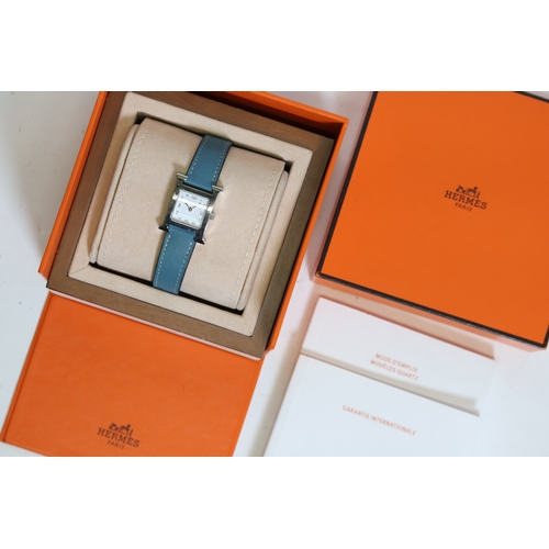 45 - Brand: Ladies Hermes
 Model Name: Heure
 Reference: HH1.210
 Movement: Quartz
 Box: Yes
 Papers: Yes... 