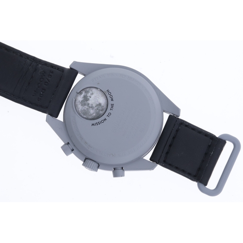 90 - Brand: Omega X Swatch
 Model Name: MoonSwatch - Moon
 Complication: Chronograph
 Movement: Quartz
 D... 