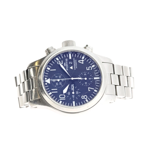 194 - Brand: Fortis 
 Model Name: B-42 Flieger
 Complication: Chronograph
 Movement: Automatic
 Box: Yes
 ... 