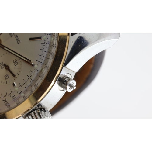 106 - Brand: Breitling
 Model Name: Transocean 
 Reference: UB0152
 Movement: Automatic
 Box: Inner and ou... 