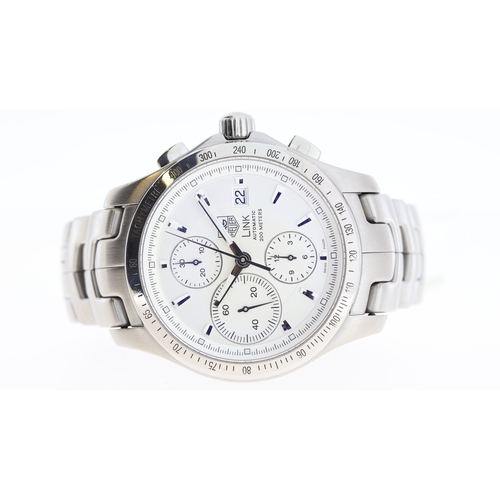 112 - Brand: Tag Heuer
 Model Name: Link 
 Reference: CJF2111-0
 Movement: Automatic
 Dial shape: Circular... 