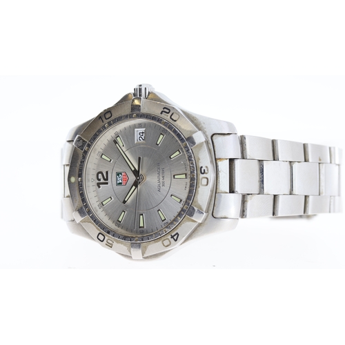 113 - Brand: Tag Heuer
 Model Name: Aquaracer 
 Reference: WAF1112
 Movement: Quartz
 Dial shape: Circular... 