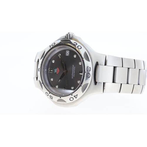 115 - Brand: Tag Heuer
 Model Name: Kirium 
 Reference: WL1011
 Movement: Quartz
 Dial shape: Circular
 Di... 