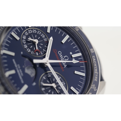 156 - Brand: Omega
 Model Name: Speedmaster 
 Reference: 304.33.44.52.03.001
 Movement: Automatic
 Box: Fu... 