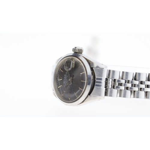 158 - Brand: Rolex
 Model Name: Oyster Perpetual Date 
 Reference: 6916
 Movement: Automatic
 Year: Circa ... 