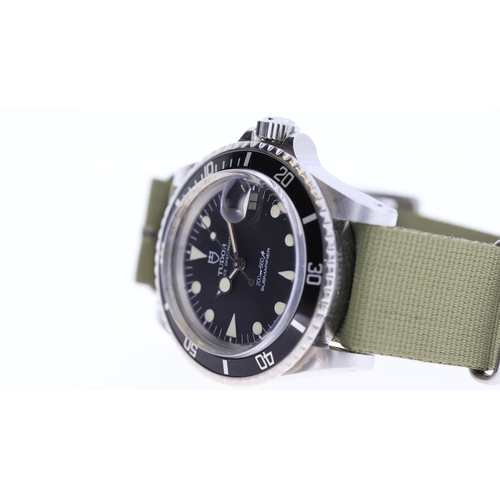 162 - Brand: Tudor
 Model Name: Submariner 
 Reference: 76100
 Movement: Automatic
 Year: Circa 1986
 Dial... 