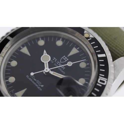 162 - Brand: Tudor
 Model Name: Submariner 
 Reference: 76100
 Movement: Automatic
 Year: Circa 1986
 Dial... 