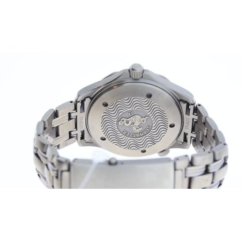 26 - Brand: Omega
 Model Name: Seamaster 
 Reference: 2231.80.00
 Movement: Automatic
 Dial shape: Circul... 