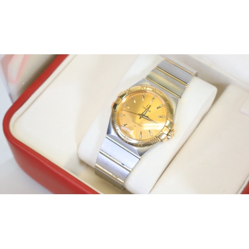 32 - Brand: Omega
 Model Name: Constellation 
 Reference: 123.20.35.60.08.001
 Movement: Quartz
 Year: 20... 