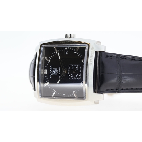 56 - Brand: Tag Heuer
 Model Name: monaco 
 Reference: WW2110-0
 Movement: Automatic
 Dial shape: Square
... 