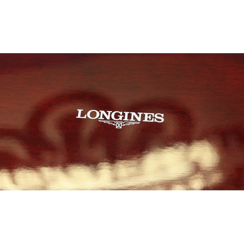 23 - Brand: Longines
 Model Name: Conquest 
 Reference: L1.642.4
 Movement: Automatic
 Box: Accompanying ... 