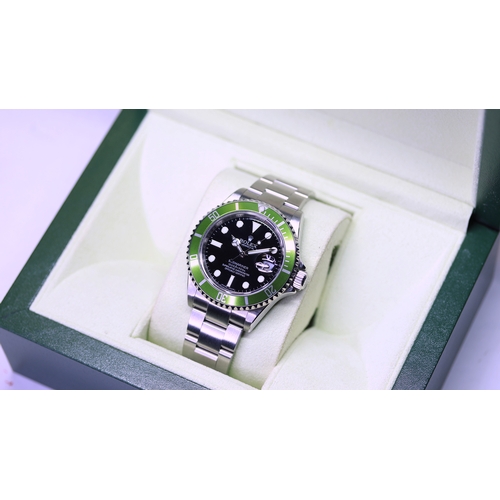 44 - Brand: Rolex
 Model Name: Submariner 'Kermit' 
 Reference: 16610LV
 Movement: Automatic
 Year: 2008
... 