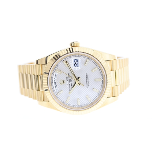 45 - Brand: Rolex
 Model Name: Day Date 40 
 Reference: 228238
 Movement: Automatic
 Year: 2015
 Papers: ... 