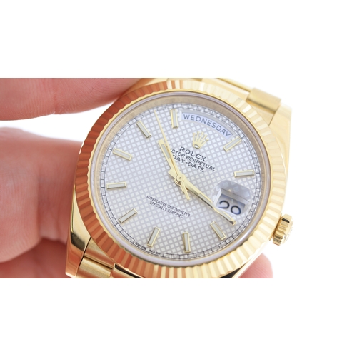 45 - Brand: Rolex
 Model Name: Day Date 40 
 Reference: 228238
 Movement: Automatic
 Year: 2015
 Papers: ... 