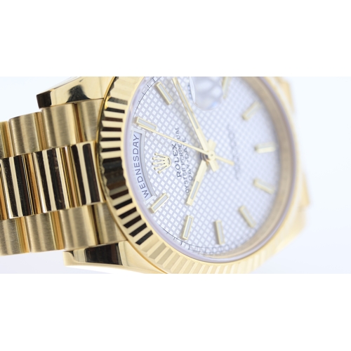 45 - Brand: Rolex
 Model Name: Day Date 40 
 Reference: 228238
 Movement: Automatic
 Year: 2015
 Papers: ... 