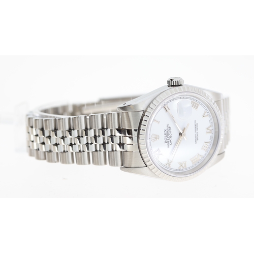 51 - Brand: Rolex
 Model Name: Date Just 
 Reference: 16220
 Movement: Automatic
 Year: 1989
 Box: Full B... 