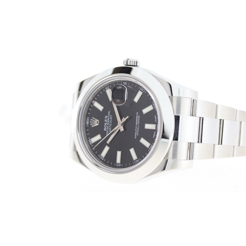 52 - Brand: Rolex
 Model Name: Datejust 41 
 Reference: 116300
 Movement: Automatic
 Dial shape: Circular... 