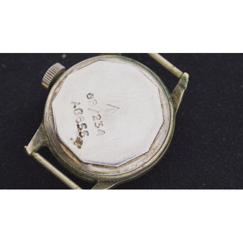 113 - Brand: Waltham U.S.A
 Model Name: Military 
 Reference: 6B
 Movement: Manual Wind
 Year: 1940s
 Dial... 