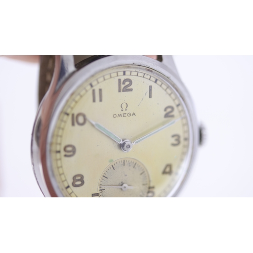 122 - Brand: Vintage Omega
 Model Name: 1940's 
 Movement: Manual Wind
 Year: 1947
 Dial shape: Circular
 ... 