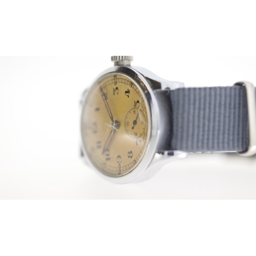 125 - Brand: Vintage
 Model Name: Manual Wind 
 Movement: Manual Wind
 Dial shape: Circular
 Dial colour: ... 