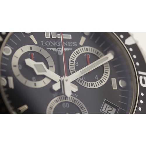 137 - Brand: Longines
 Model Name: Hydro Conquest 
 Reference: L3.643.4
 Movement: Quartz
 Dial shape: Cir... 