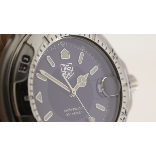 175 - Brand: Tag Heuer
 Model Name: Professional 6000 
 Reference: WH1115-K1
 Movement: Quartz
 Dial shape... 