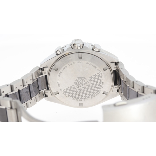 177 - Brand: Tag Heuer
 Model Name: Formula 1 
 Reference: CAZ1011
 Movement: Quartz
 Dial shape: Circular... 