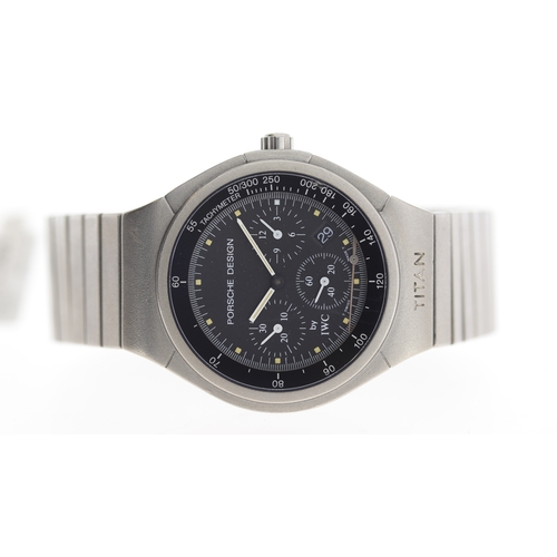 209 - Brand: Iwc Porsche Design
 Model Name: Titanium Chronograph 
 Reference: 3732
 Movement: Quartz
 Yea... 