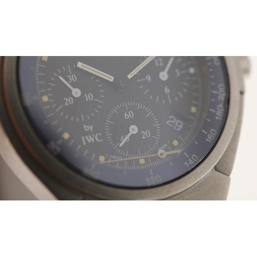 209 - Brand: Iwc Porsche Design
 Model Name: Titanium Chronograph 
 Reference: 3732
 Movement: Quartz
 Yea... 