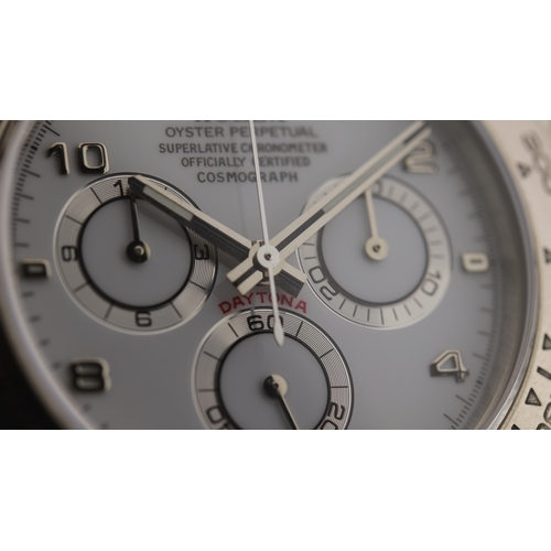 31 - Brand: Rolex
 Model Name: Daytona 
 Reference: 116519
 Movement: Automatic
 Year: Circa 2000
 Dial s... 