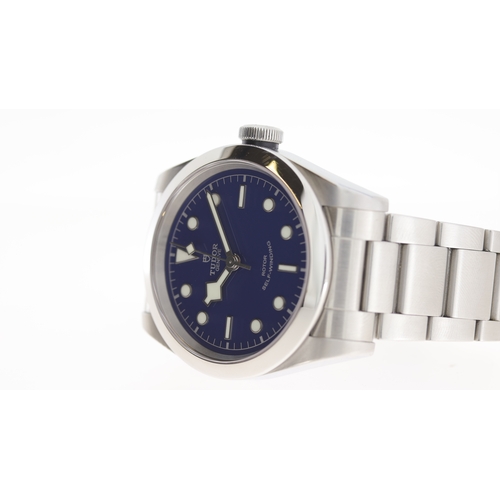 64 - Brand: Tudor
 Model Name: Black Bay 41 
 Reference: 79540
 Movement: Automatic
 Year: 2020
 Box: Ful... 