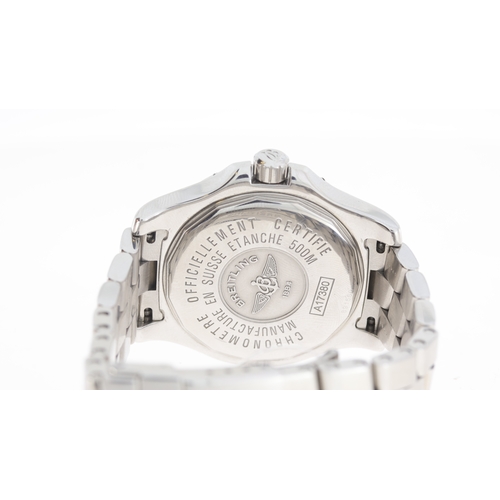 67 - Brand: Breitling
 Model Name: Colt 
 Reference: A17380
 Movement: Automatic
 Dial shape: Circular
 D... 