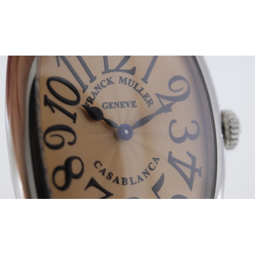 99 - Brand: Franck Muller
 Model Name: Casablanca 
 Reference: 2852 QZ C
 Movement: Quartz
 Dial shape: T... 