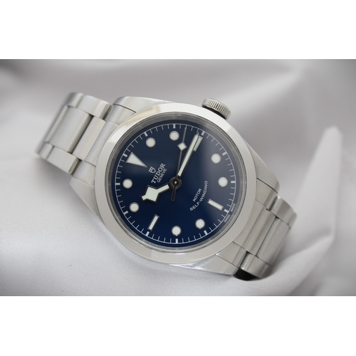 64 - Brand: Tudor
 Model Name: Black Bay 41 
 Reference: 79540
 Movement: Automatic
 Year: 2020
 Box: Ful... 