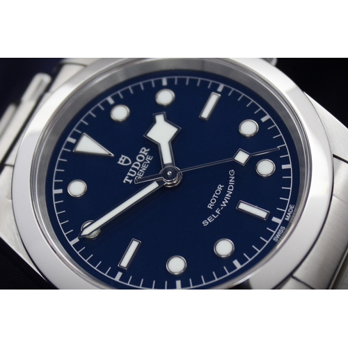 64 - Brand: Tudor
 Model Name: Black Bay 41 
 Reference: 79540
 Movement: Automatic
 Year: 2020
 Box: Ful... 