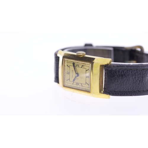 133 - Brand: Marvin
 Model Name: 14ct Dress Watch 
 Movement: Manual Wind
 Year: Circa 1950's
 Dial shape:... 