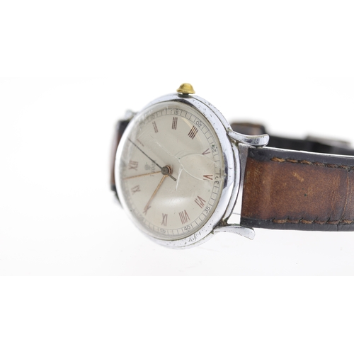 140 - Brand: Tudor
 Model Name: Vintage 
 Movement: Manual Wind
 Dial shape: Circular
 Dial colour: White
... 