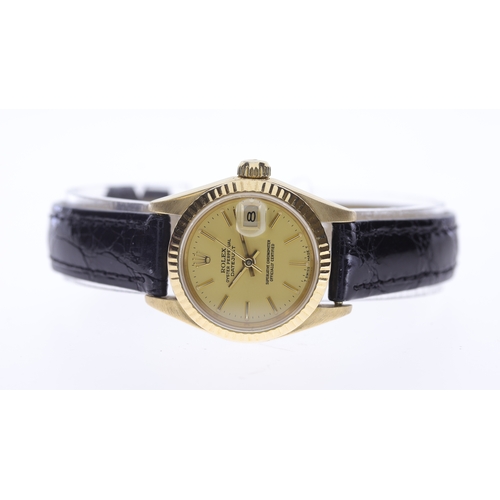 18 - Brand: Rolex
 Model Name: Ladies Oyster Perpetual Datejust 
 Reference: 69178
 Movement: Automatic
 ... 