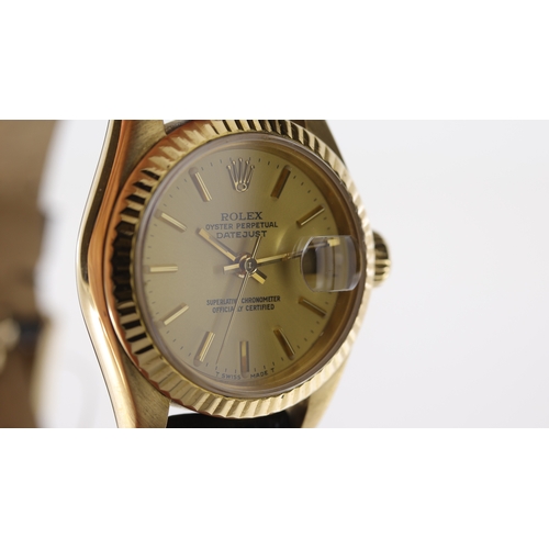 18 - Brand: Rolex
 Model Name: Ladies Oyster Perpetual Datejust 
 Reference: 69178
 Movement: Automatic
 ... 