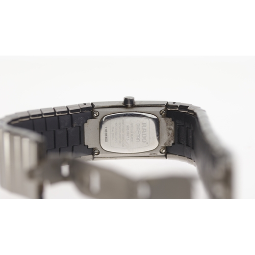 187 - Brand: Rado
 Model Name: Diastar Jubile 
 Reference: 963.0827.3
 Movement: Quartz
 Box: inner box
 D... 