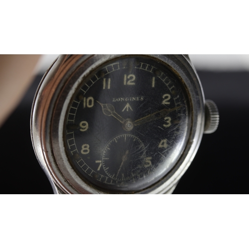 21 - Brand: Longines
 Model Name: W.W.W Dirty Dozen 
 Reference: W.W.W
 Movement: Manual Wind
 Dial shape... 