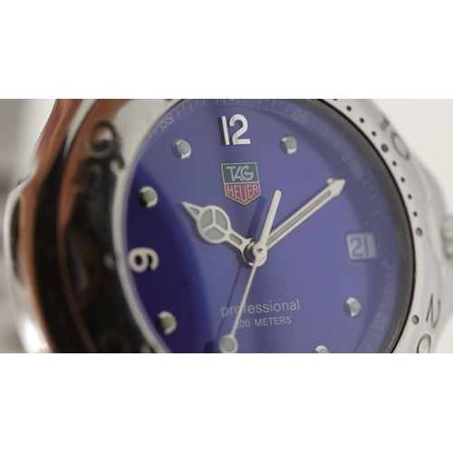 74 - Brand: Tag Heuer
 Model Name: Kirium 
 Reference: WL1116
 Movement: Quartz
 Dial shape: Circular
 Di... 