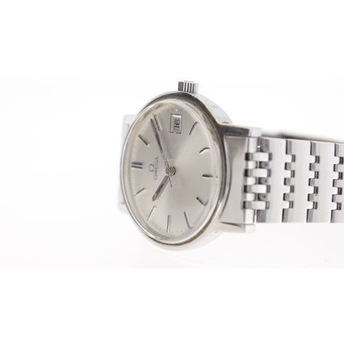 81 - Brand: Omega
 Model Name: Vintage 
 Movement: Manual Wind
 Dial shape: Circular
 Dial colour: silver... 